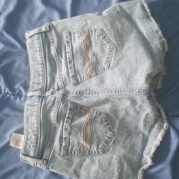 Abercrombie Kids jean shorts - Picture 3 of 3